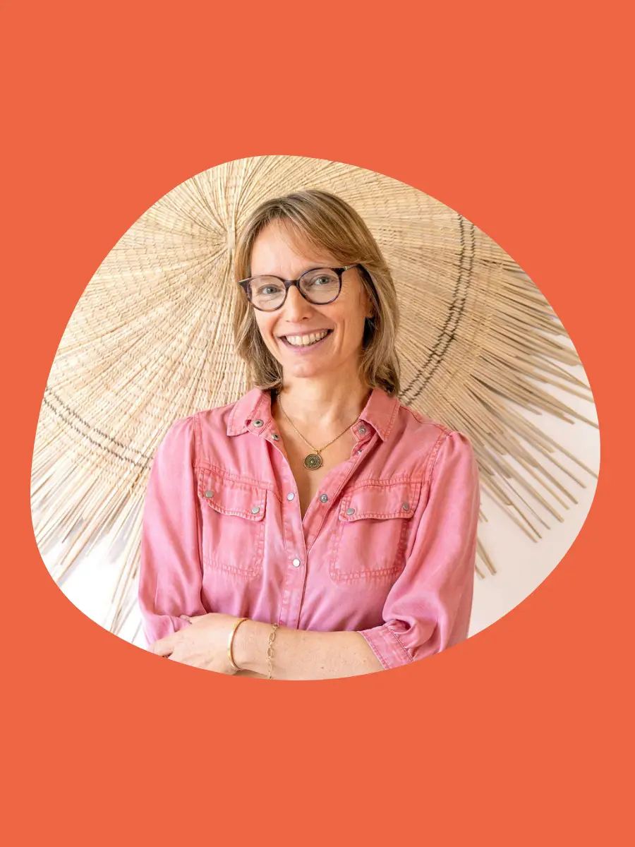 10 octobre 2025 (900 x 1200 px)